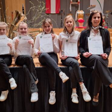 Flötenquartett „Flutonic“ verzaubert den Bezirkswettbewerb